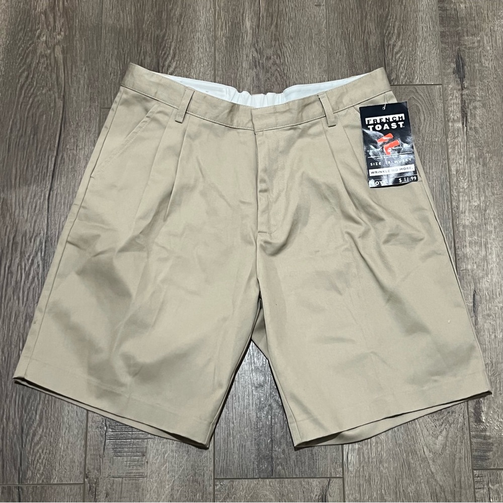 NWT vintage uniform khaki shorts